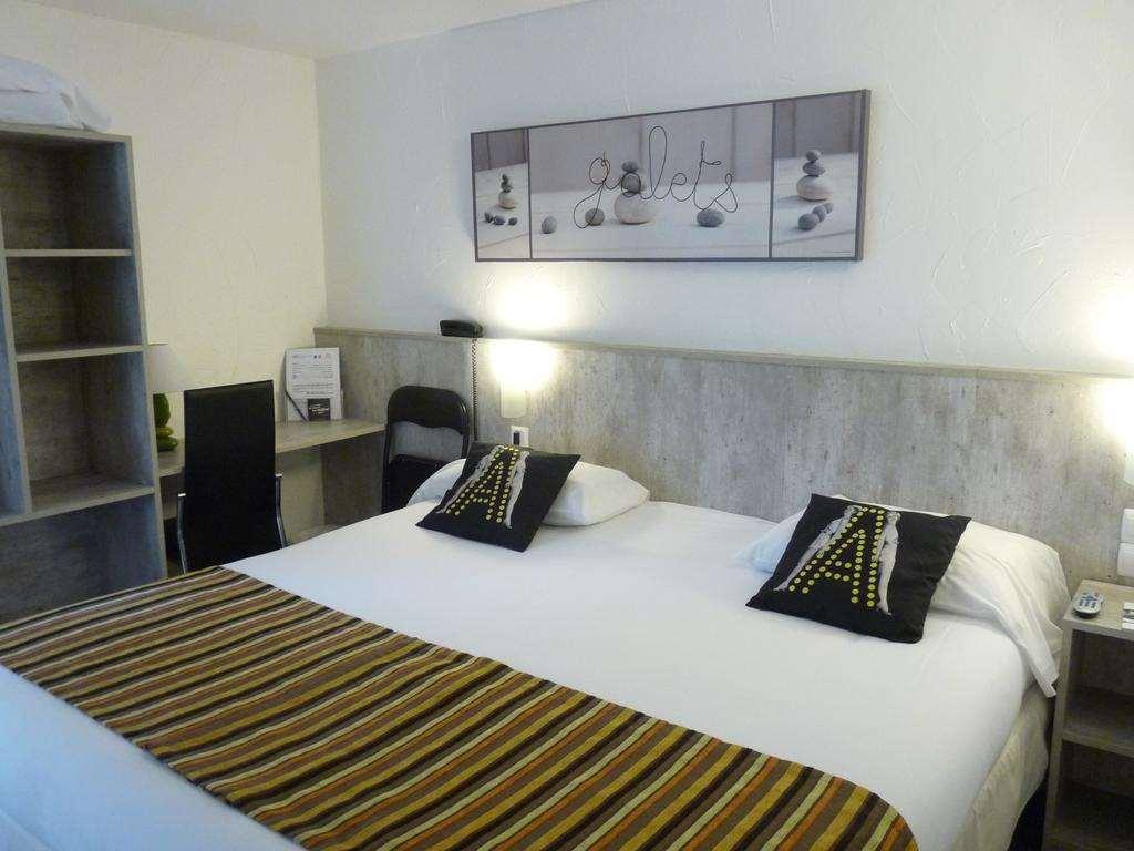 Brit Hotel Bosquet Carcassonne Cite Szoba fotó